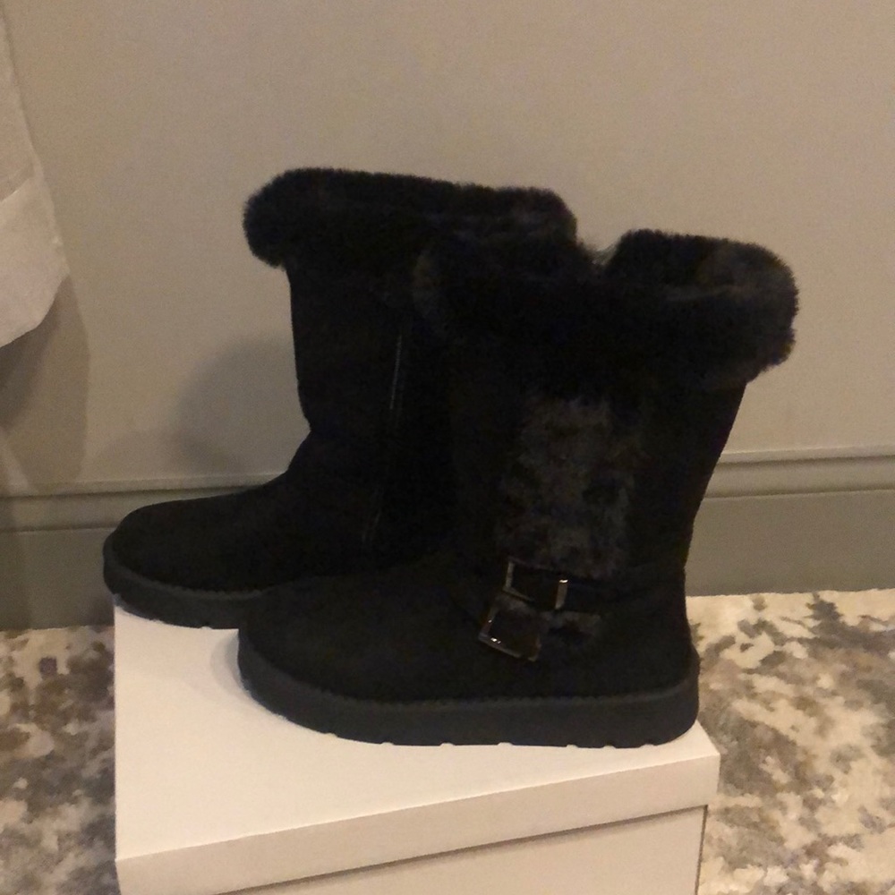 Black suede boots